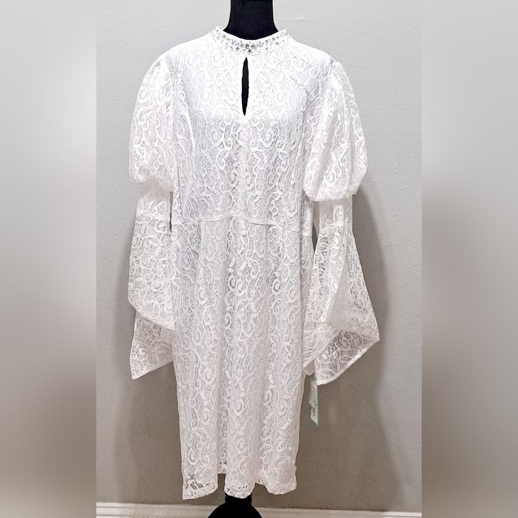 Serafina Vintage White Lace Dress Size 20.